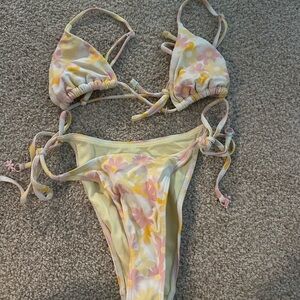 bikini